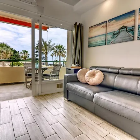 Lejlighed Modern With An Addictive Terrace View